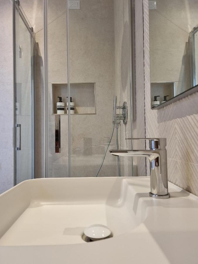 Marea Retreat Rooms マリーナ・ディ・カメロータ エクステリア 写真
